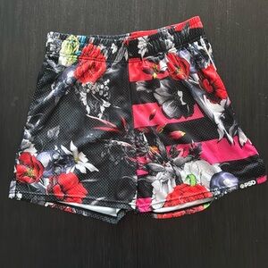 PSD shorts - size M